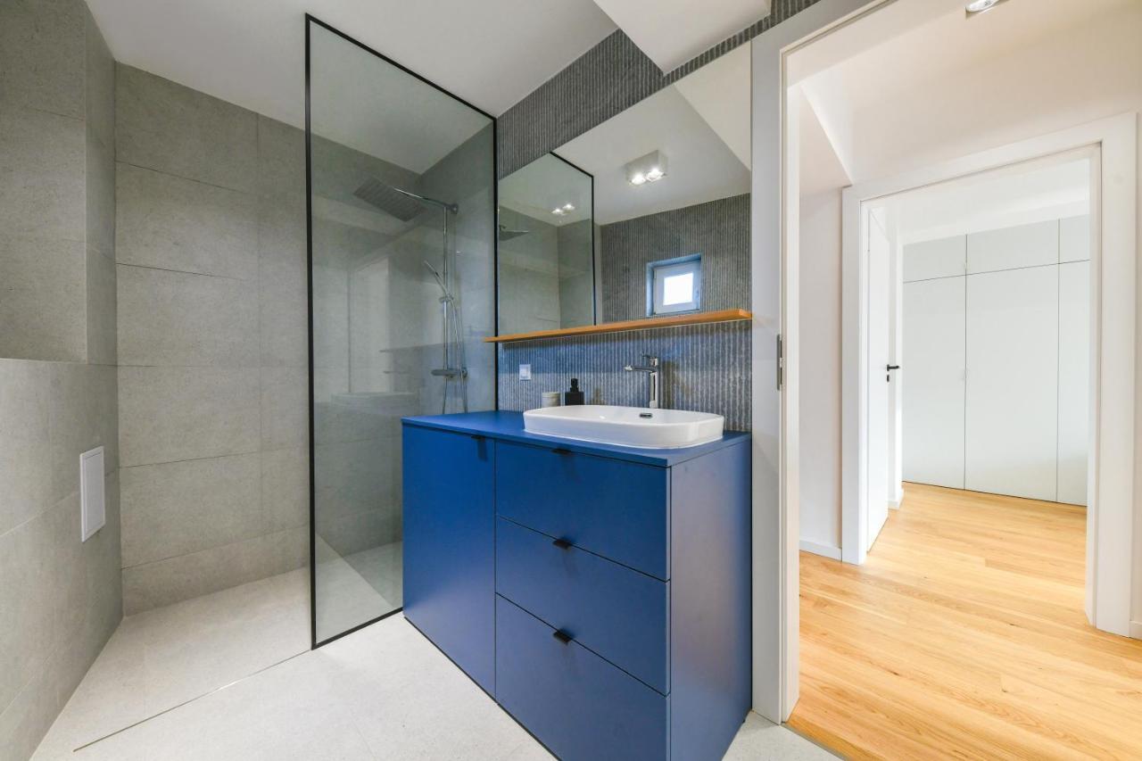 Charming 2 Bedroom Apartment 클루지나포카 외부 사진
